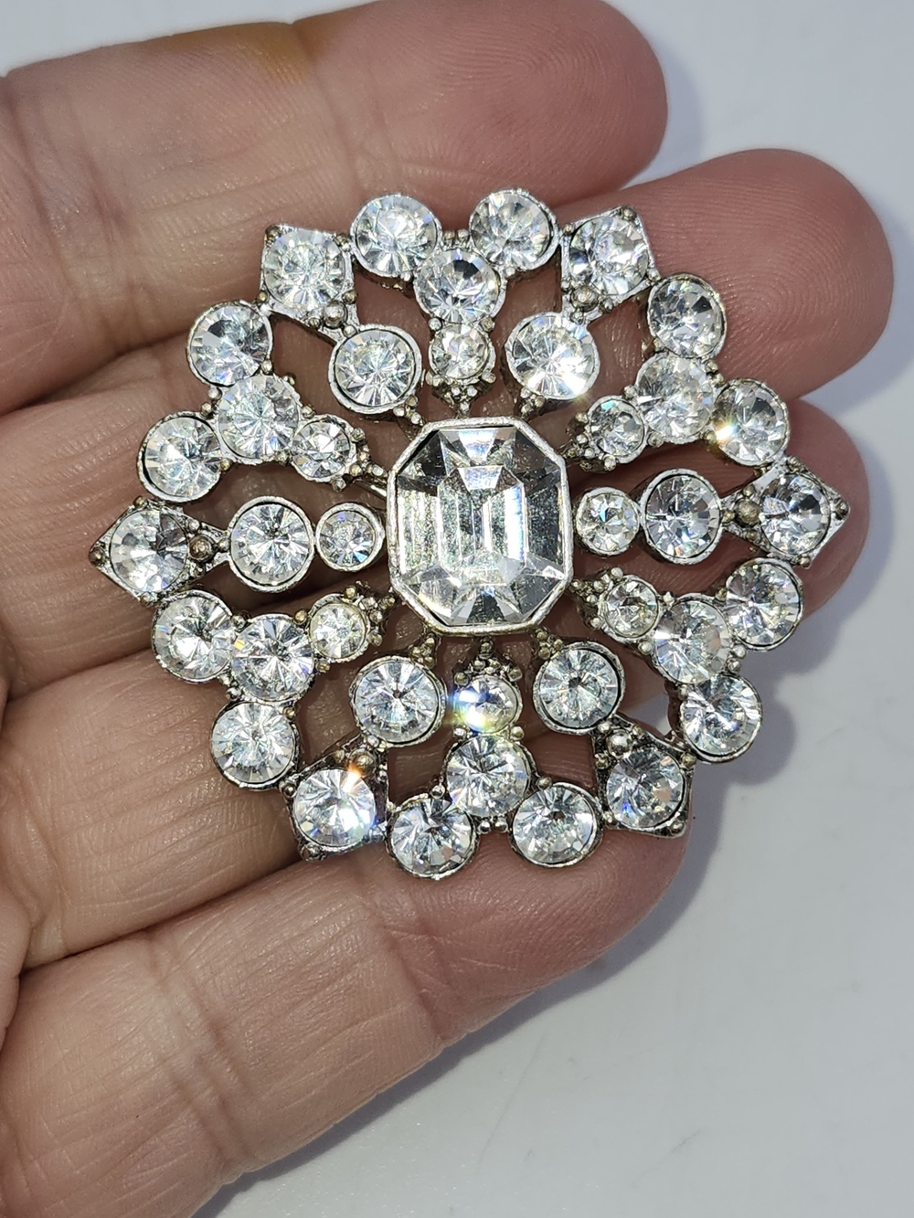 Art Deco Style Flower Brooch Rhinestone Snowflake Silver Hexagon Liz Claiborne